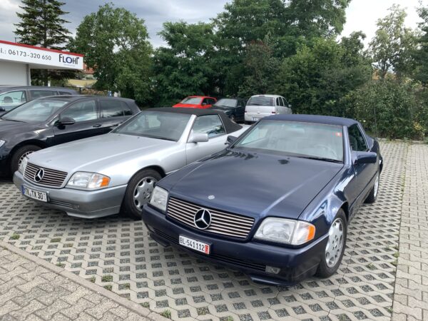 Mercedes-Benz 500 SL Convertible Year 1995 - Image 3